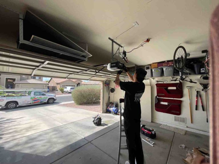 garage door repair technician
