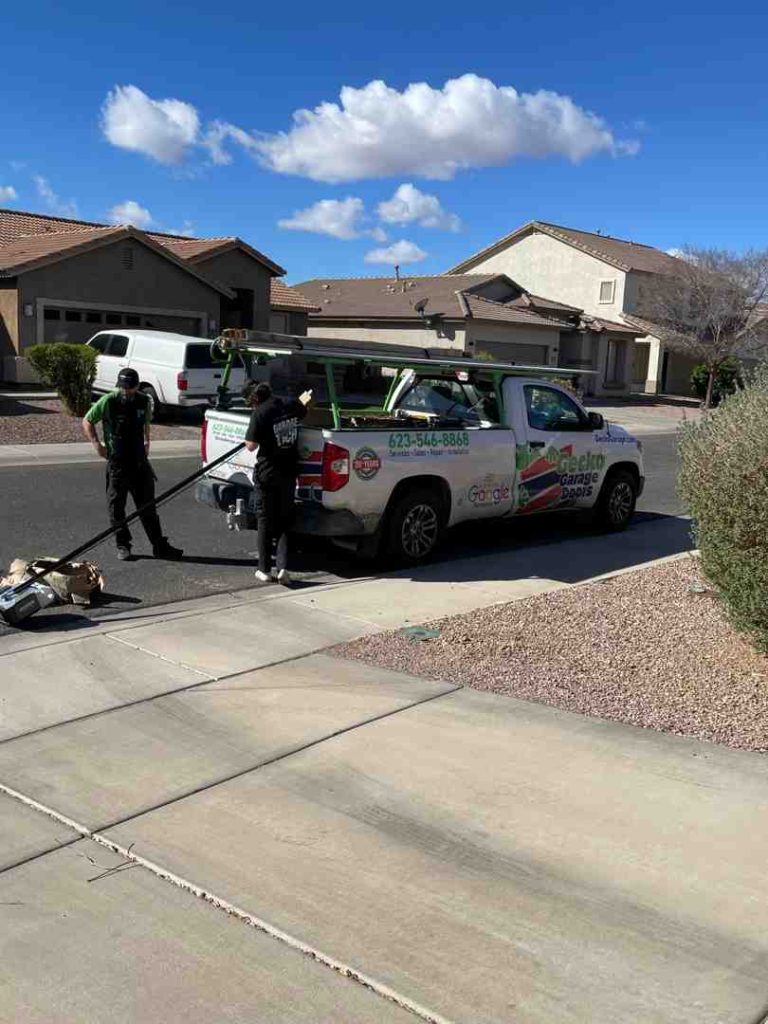 Phoenix’s Fastest: Same-Day Garage Door Repair Options