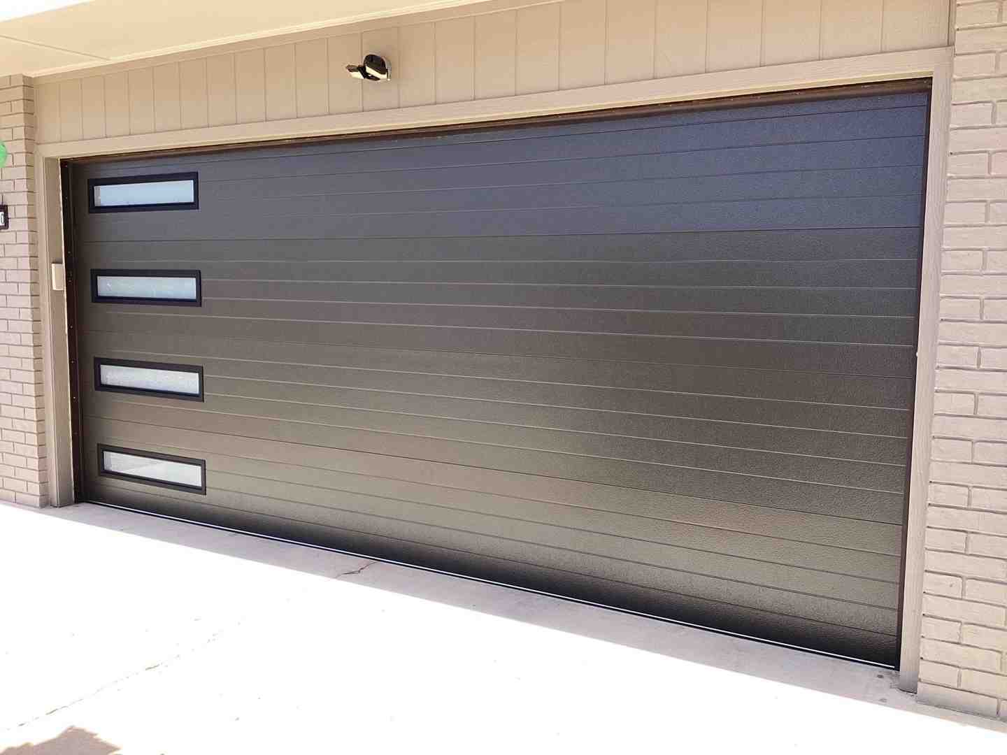 garage door service in Waddell Arizona