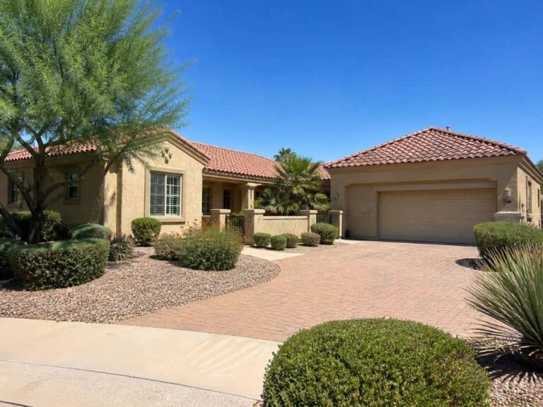 Does My HOA in Sun City Grand Cover Garage Door Repair Costs?